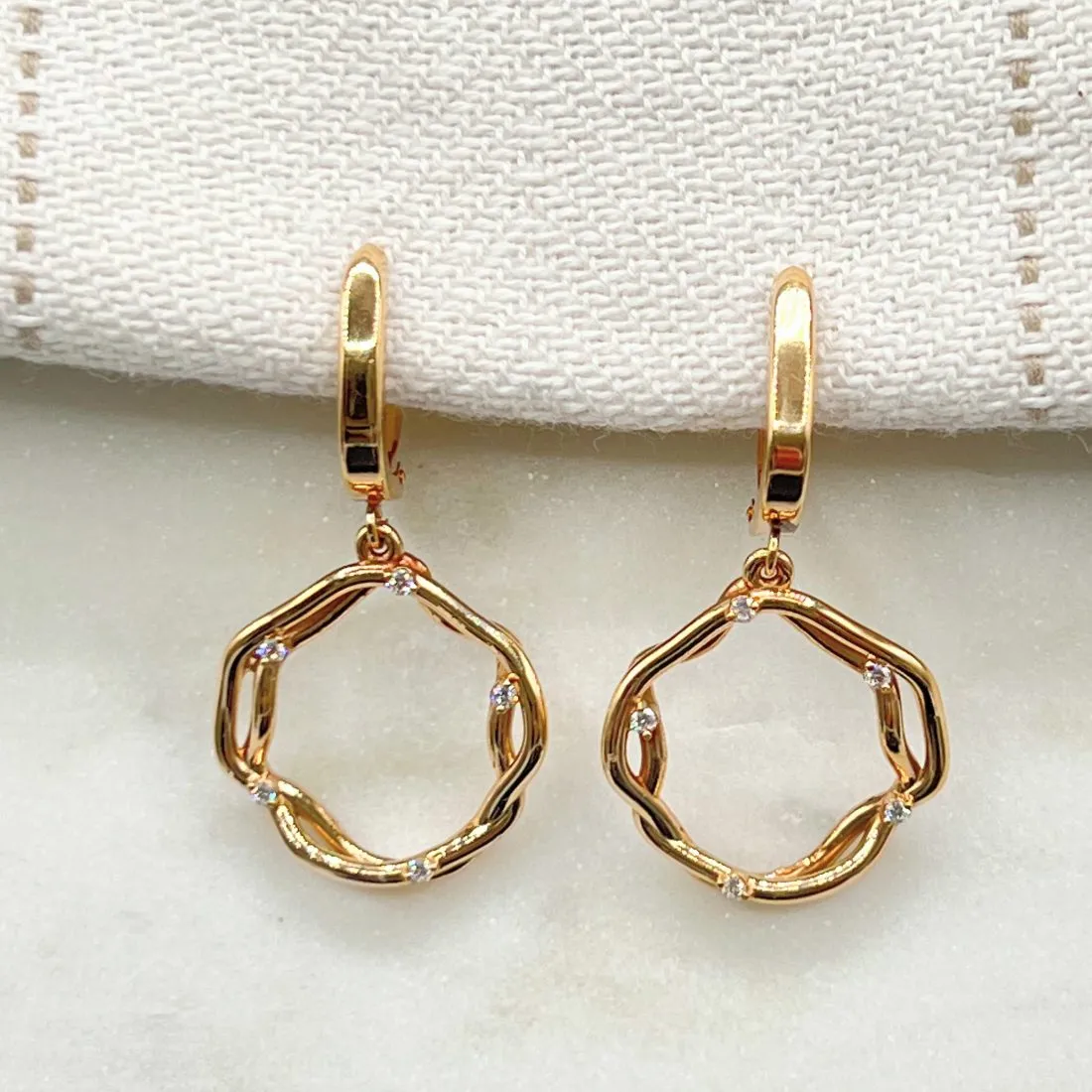 Loopy · Hand-Formed Gold Drops